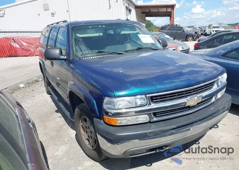 2005 Chevrolet Suburban 1500 Ls из США, поврежденный, VIN 3GNFK16Z05G160857